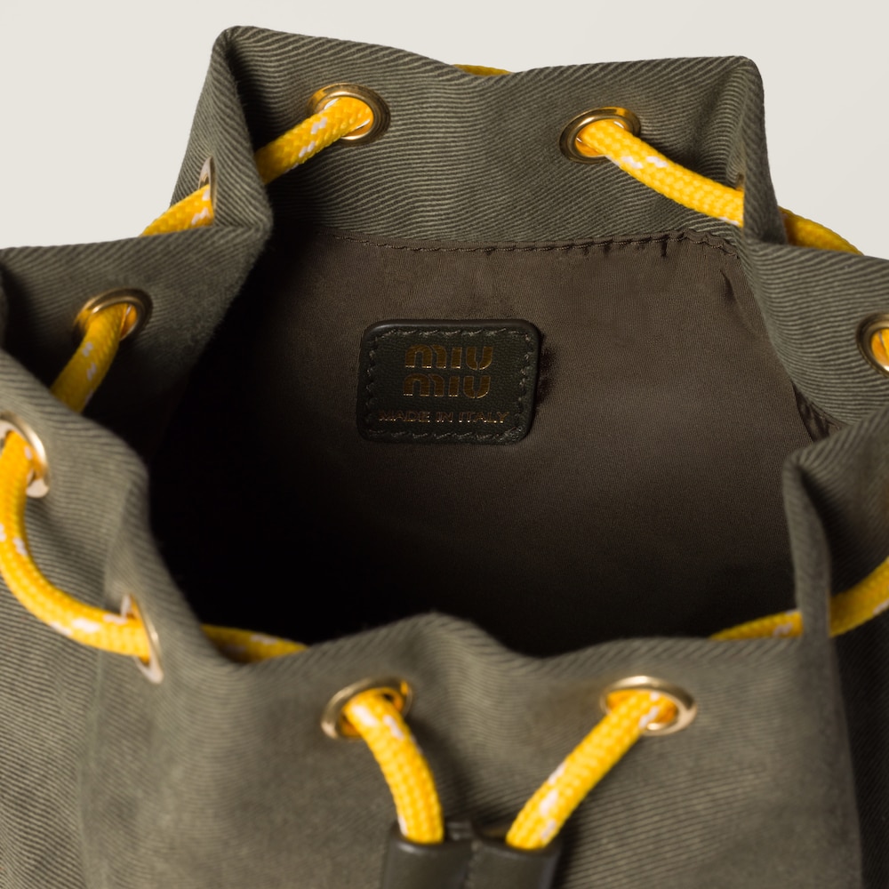 Gabardine pouch
