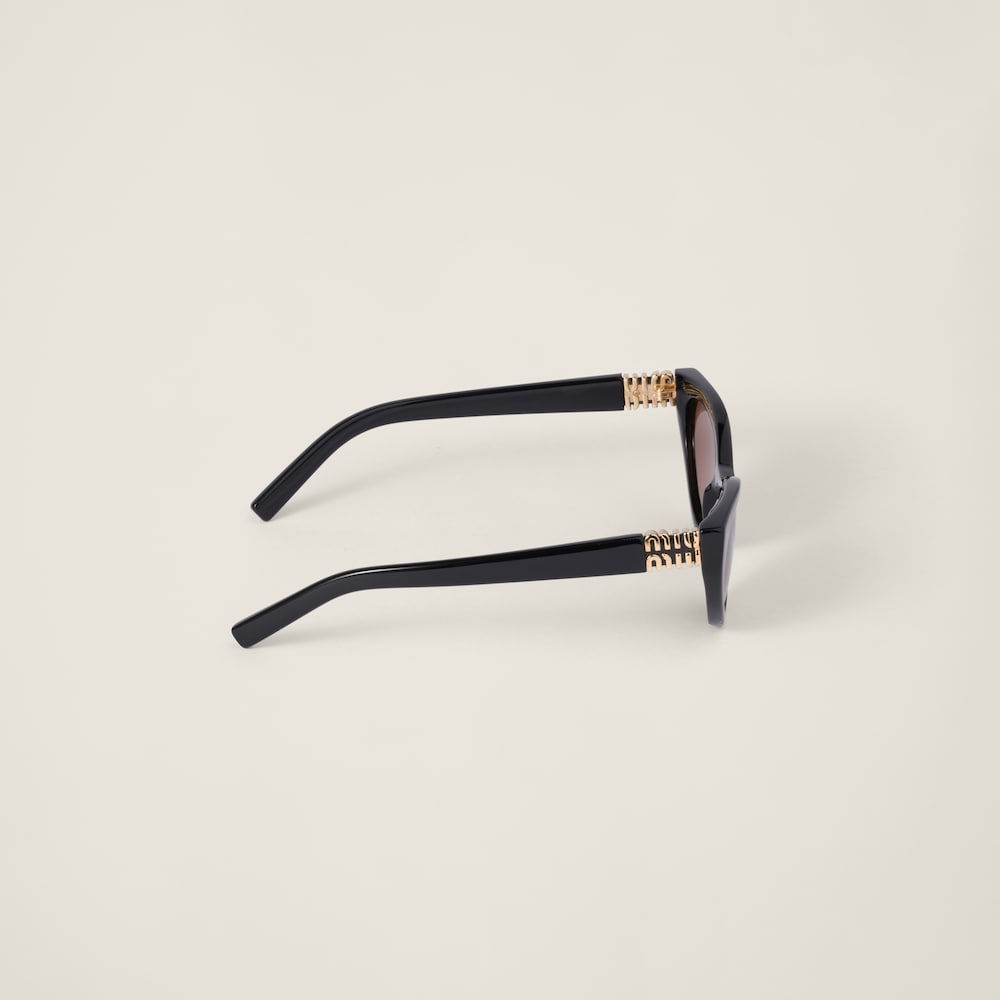 Miu Miu Logo sunglasses