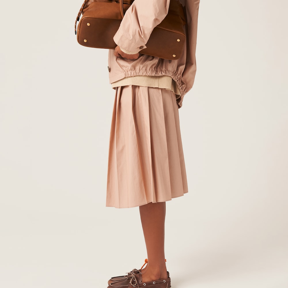 Pleated poplin skirt
