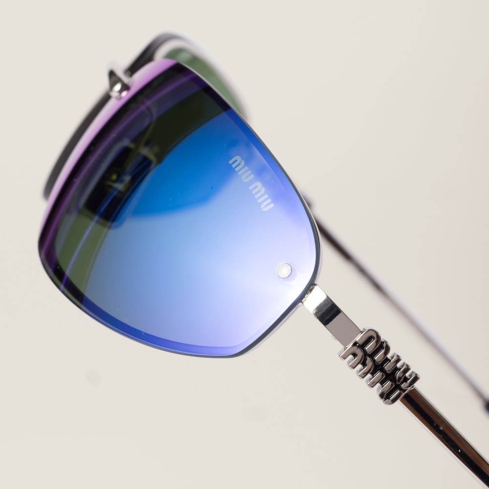 Miu Nocturne sunglasses