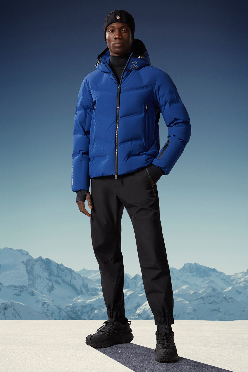 Arcesaz Short Down Jacket