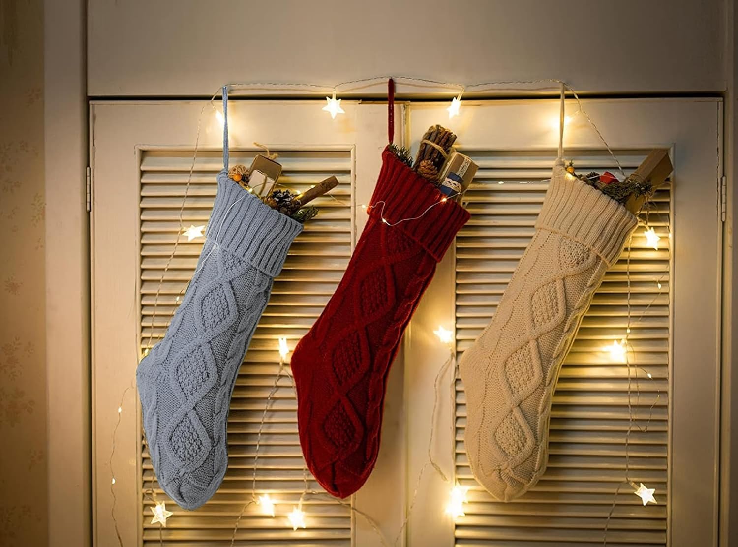 Fesciory 4 Pack Christmas Stockings 18 Inches Large Size Cable Knitted Stocking Gifts & Decorations for Family Holiday Xmas Party, Ivory White