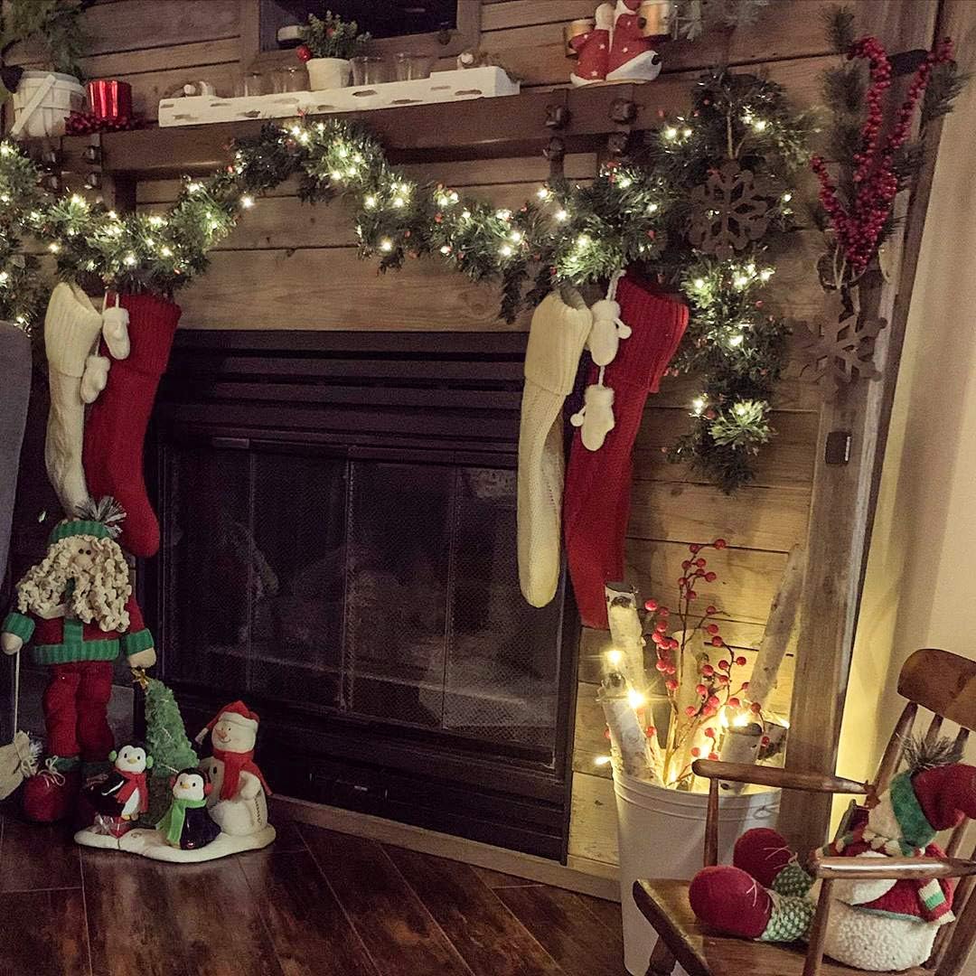 Fesciory 4 Pack Christmas Stockings 18 Inches Large Size Cable Knitted Stocking Gifts & Decorations for Family Holiday Xmas Party, Ivory White