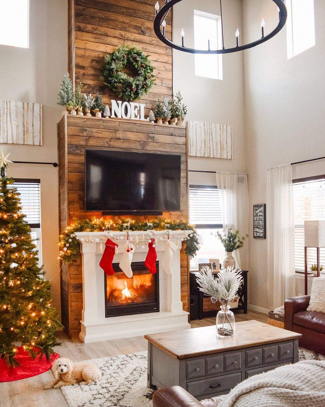 Fesciory 4 Pack Christmas Stockings 18 Inches Large Size Cable Knitted Stocking Gifts & Decorations for Family Holiday Xmas Party, Ivory White