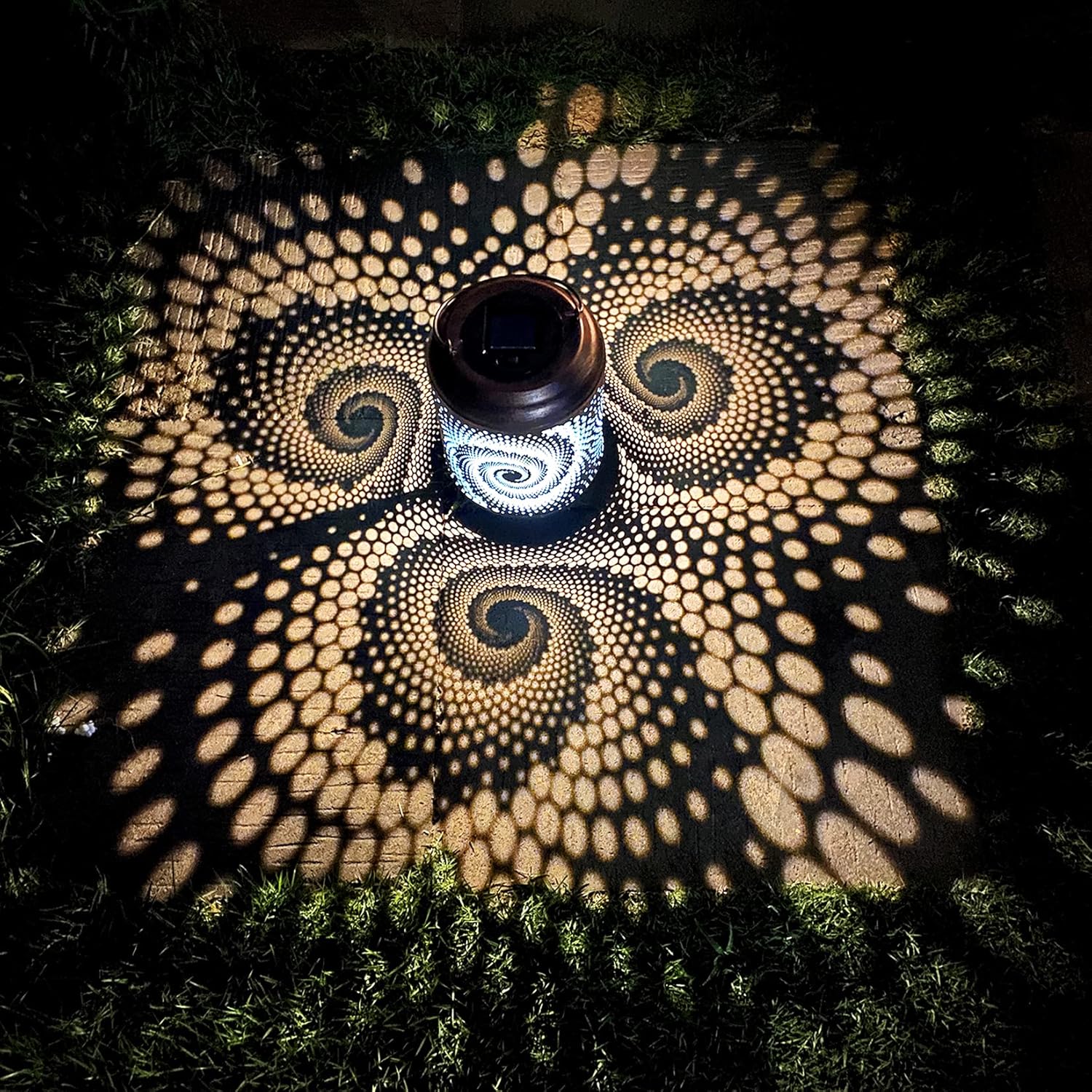 Christmas Gifts For women,Solar Lanterns Outdoor Hanging Lantern Lights, Dragonfly Hollowed-Out Metal Decor Lantern, Waterproof LED Decorative Garden Light - Delicate Garden Decoration for Patio, Yard