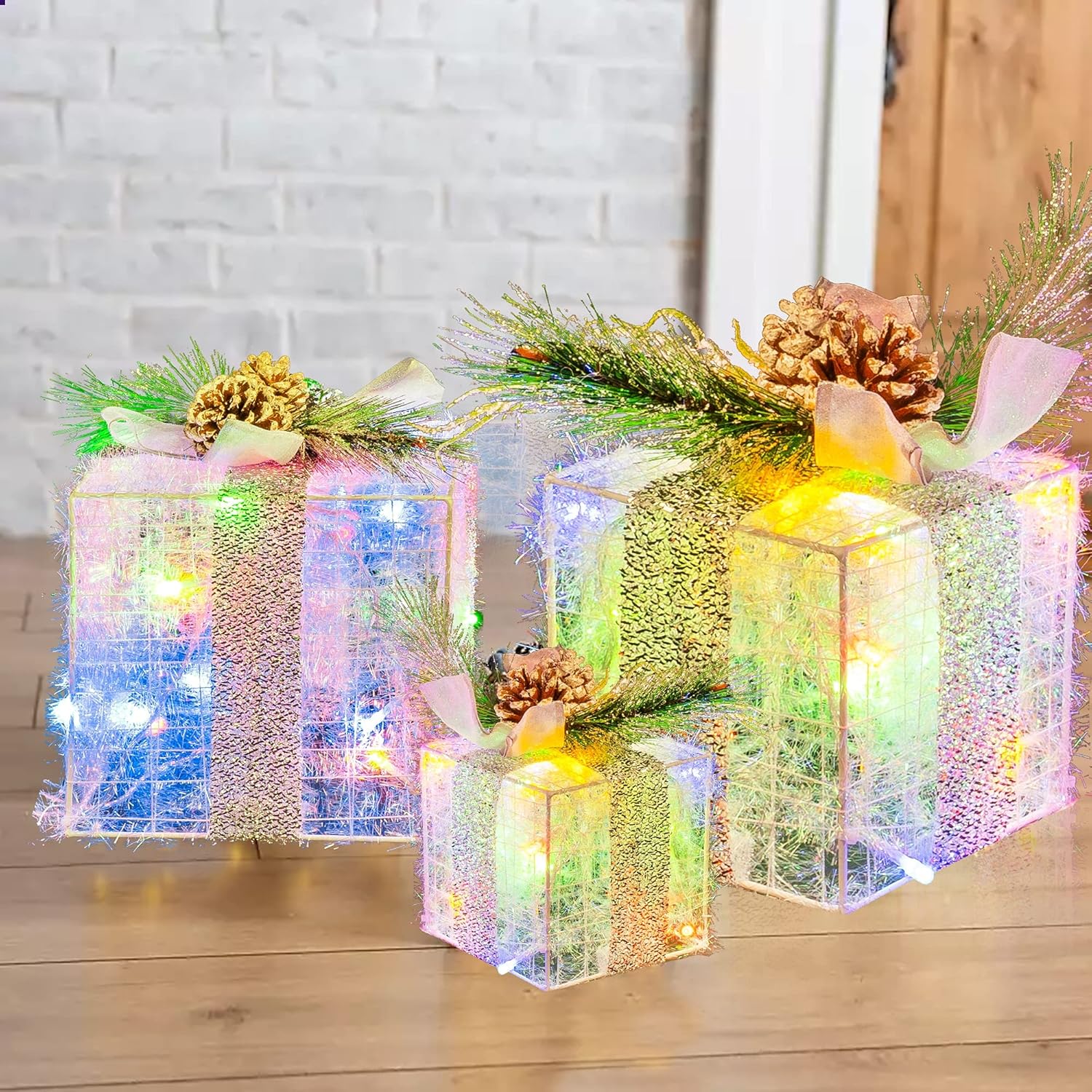 Hourleey Set of 3 Christmas Lighted Gift Boxes, Pre-lit 60 LED Light Up Present Boxes Ornament Outdoor Warm White Tinsel Boxes Decoration for Indoor Christmas Home Yard Lawn Decor