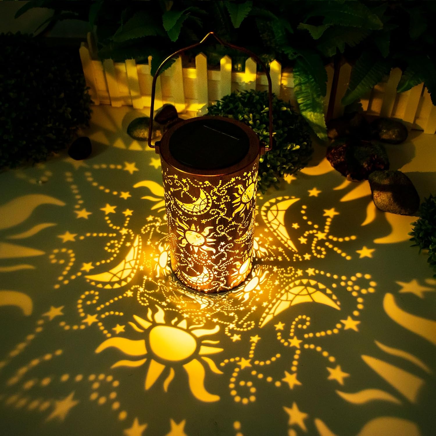 Christmas Gifts For women,Solar Lanterns Outdoor Hanging Lantern Lights, Dragonfly Hollowed-Out Metal Decor Lantern, Waterproof LED Decorative Garden Light - Delicate Garden Decoration for Patio, Yard