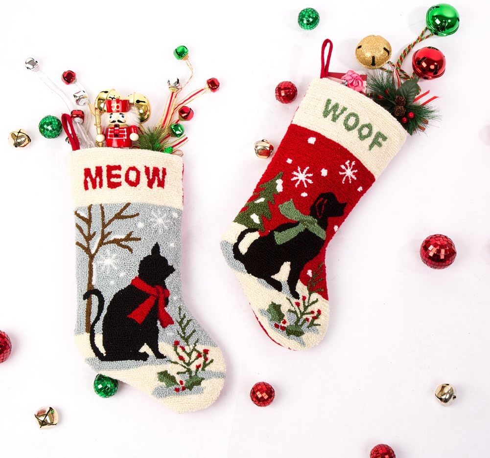 Glitzhome 19 L Handmade Hooked Dog Christmas Stocking for Family Holiday Season Party Decor