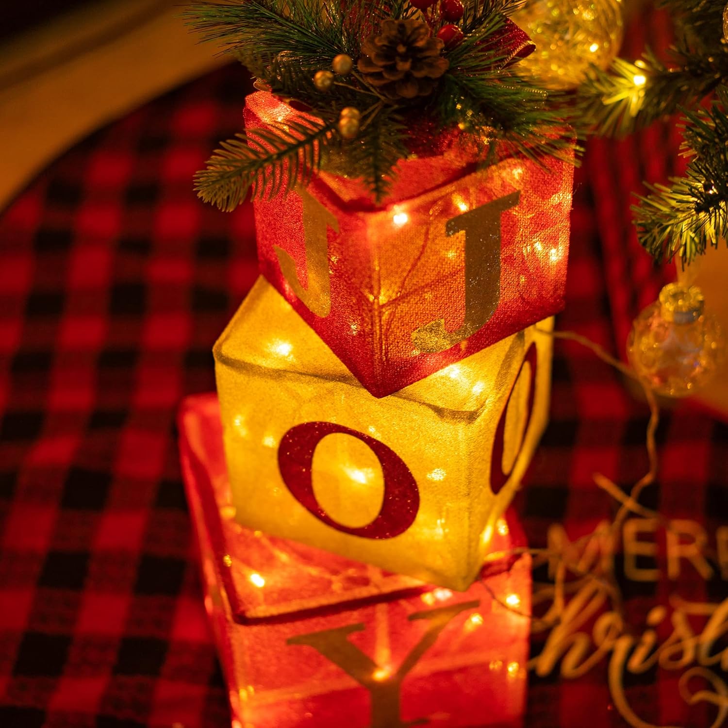 Hourleey Set of 3 Christmas Lighted Gift Boxes, Pre-lit 60 LED Light Up Present Boxes Ornament Outdoor Warm White Tinsel Boxes Decoration for Indoor Christmas Home Yard Lawn Decor