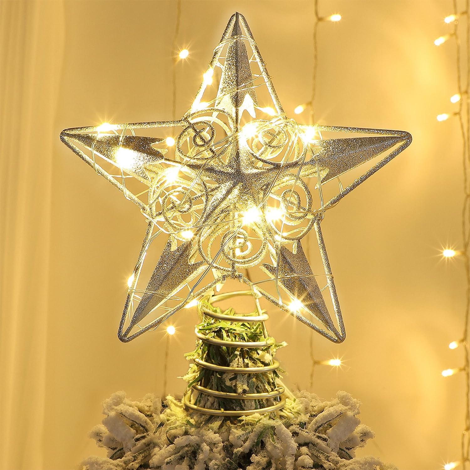 Juegoal Star Tree Topper with 20 LED Lights, Metal Golden Lighted Treetop Ornaments, Battery Powered Light Up Christmas Tree Decorations, 6.5 x 6.5 Inches