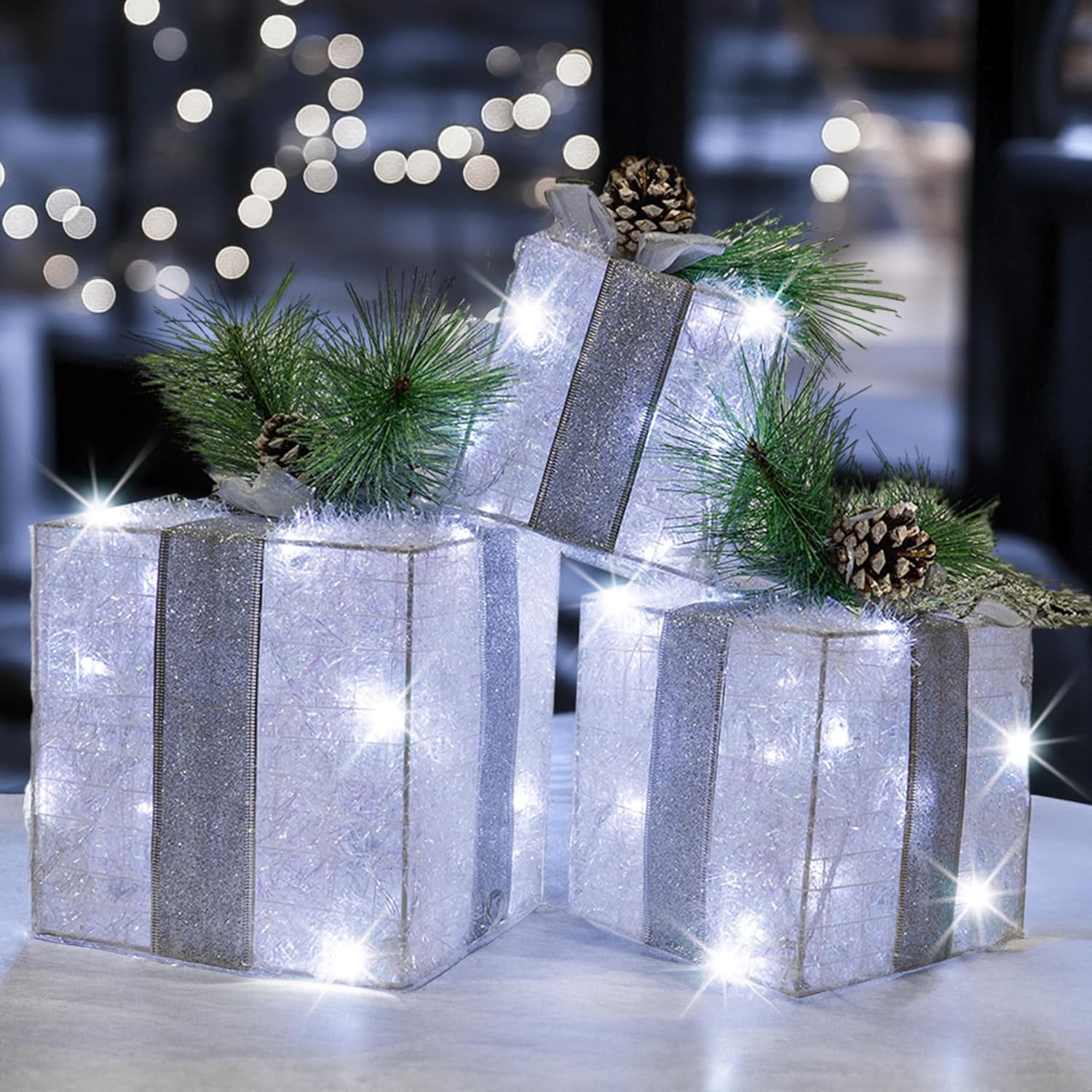 Hourleey Set of 3 Christmas Lighted Gift Boxes, Pre-lit 60 LED Light Up Present Boxes Ornament Outdoor Warm White Tinsel Boxes Decoration for Indoor Christmas Home Yard Lawn Decor