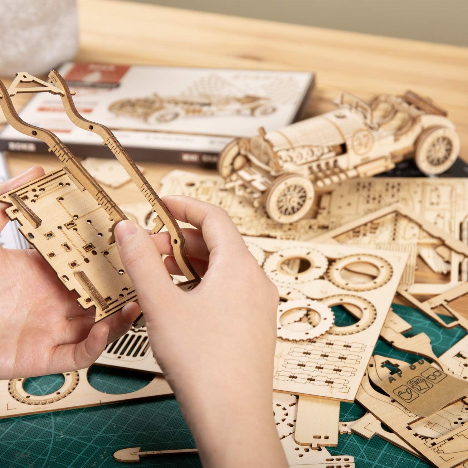 ROKR Model Car Kits Wooden 3D Puzzles Model Building Kits for Adults to Build-Educational Brain Teaser Assembly Model, Desk Decor/DIY Hobbies/Gifts for Teens&Kid (Prime Steam Express/12.1*2.7*3.3)