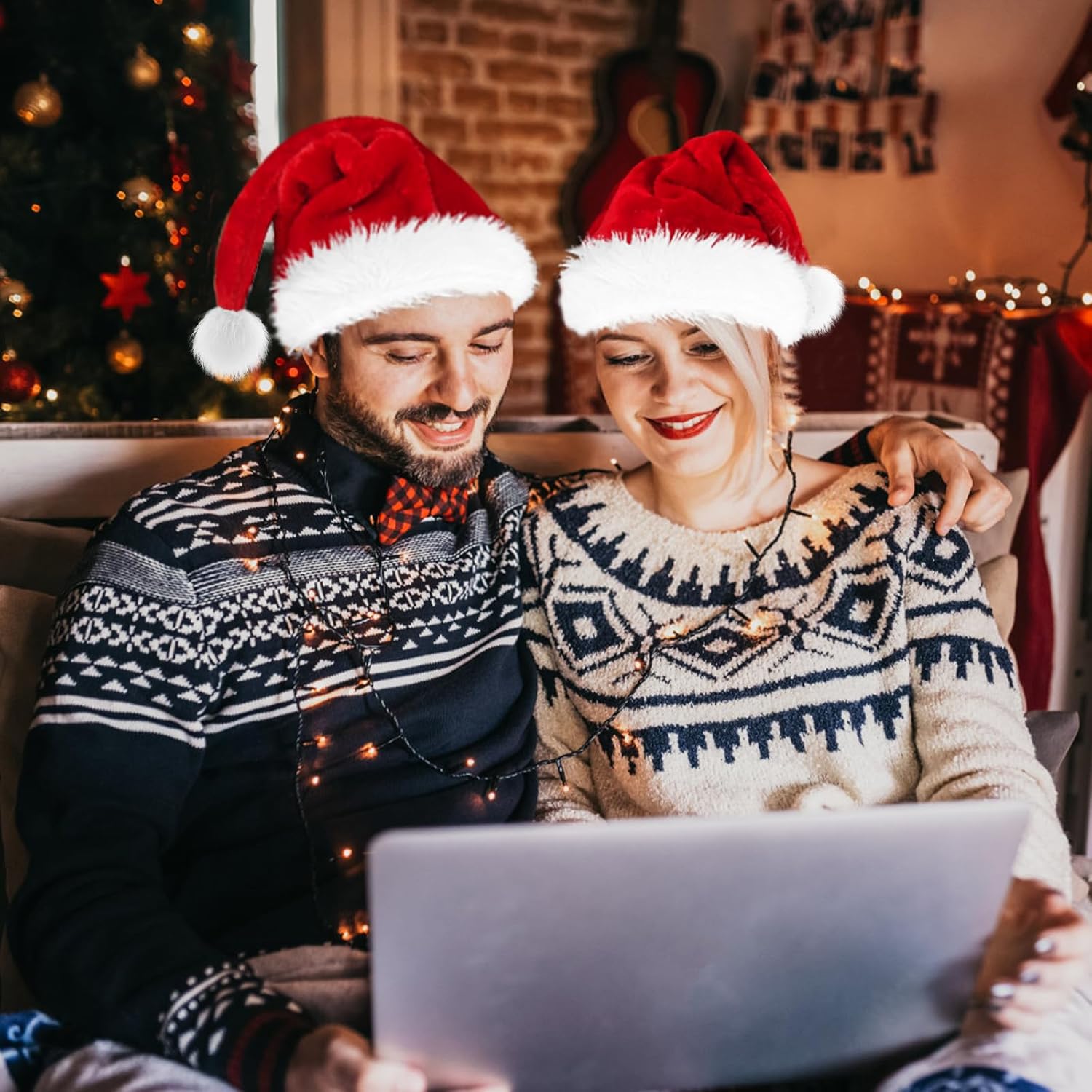 Christmas Hat Santa Hats for Adults Unisex Red Velvet Extra Thicken Xmas Hat for New Year Festive Holiday Party