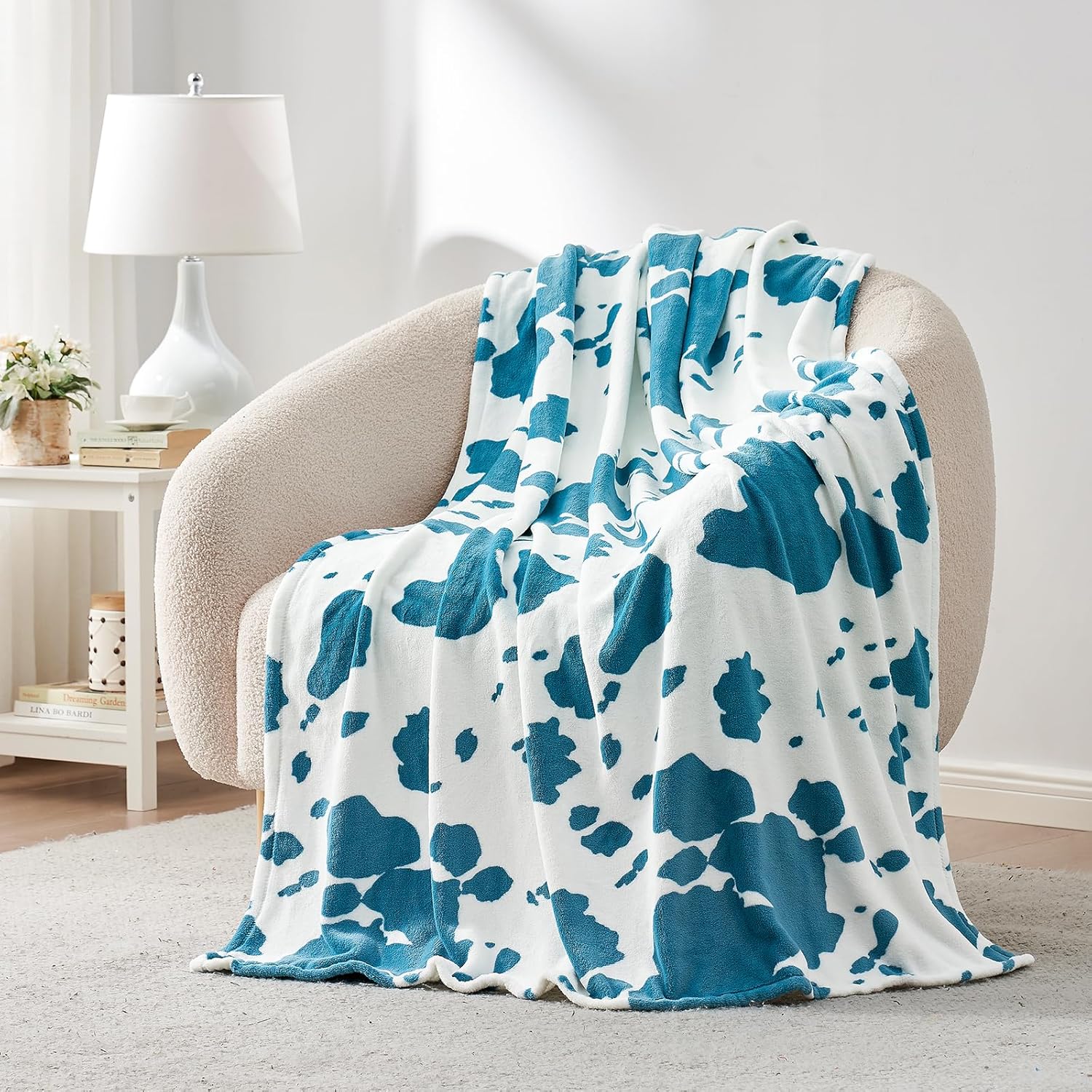 Cozy Bliss Cow Print Fuzzy Throw Blanket for Couch - Thick Soft Warm Non Shedding Fleece Blankets for Western Décor Room, for Kids, Women Men Girls, Teal Blue 50*60
