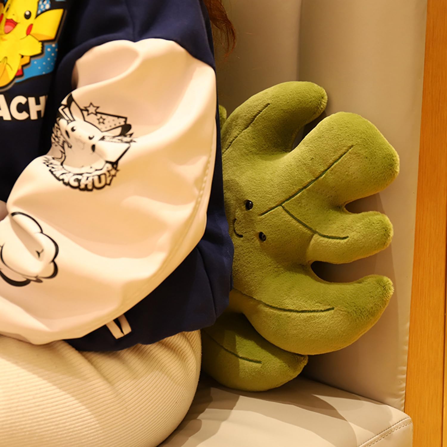 TONGSONG Soft Plush Maple Leaf Pillow Stuffed Animal Toy Plushies Home Decor for Lover on Birthday and Holiday