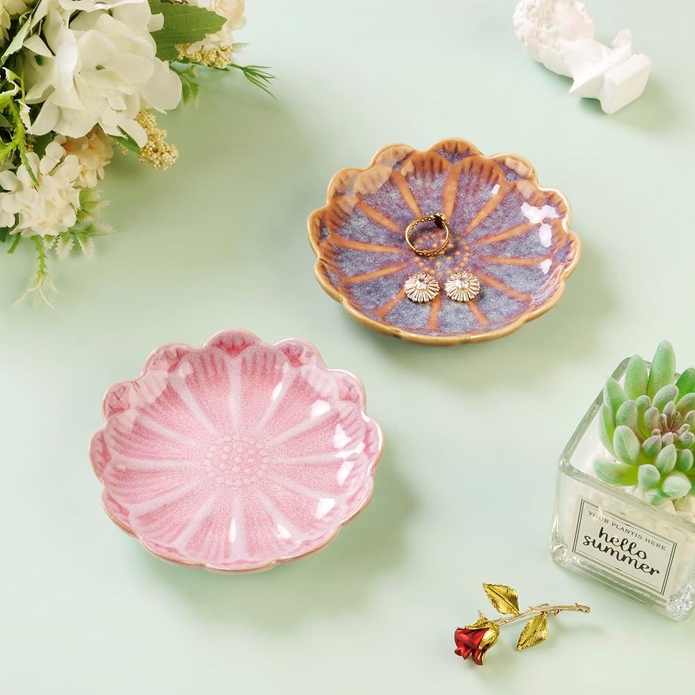 Lotus Leaf Shape Decorative Ring Tray, Small Key Bowl, Ceramic Trinket Tray Jewelry Dish Organizing Necklace Earrings, Home Decoration for Mom Best Friend Sister, Pink.