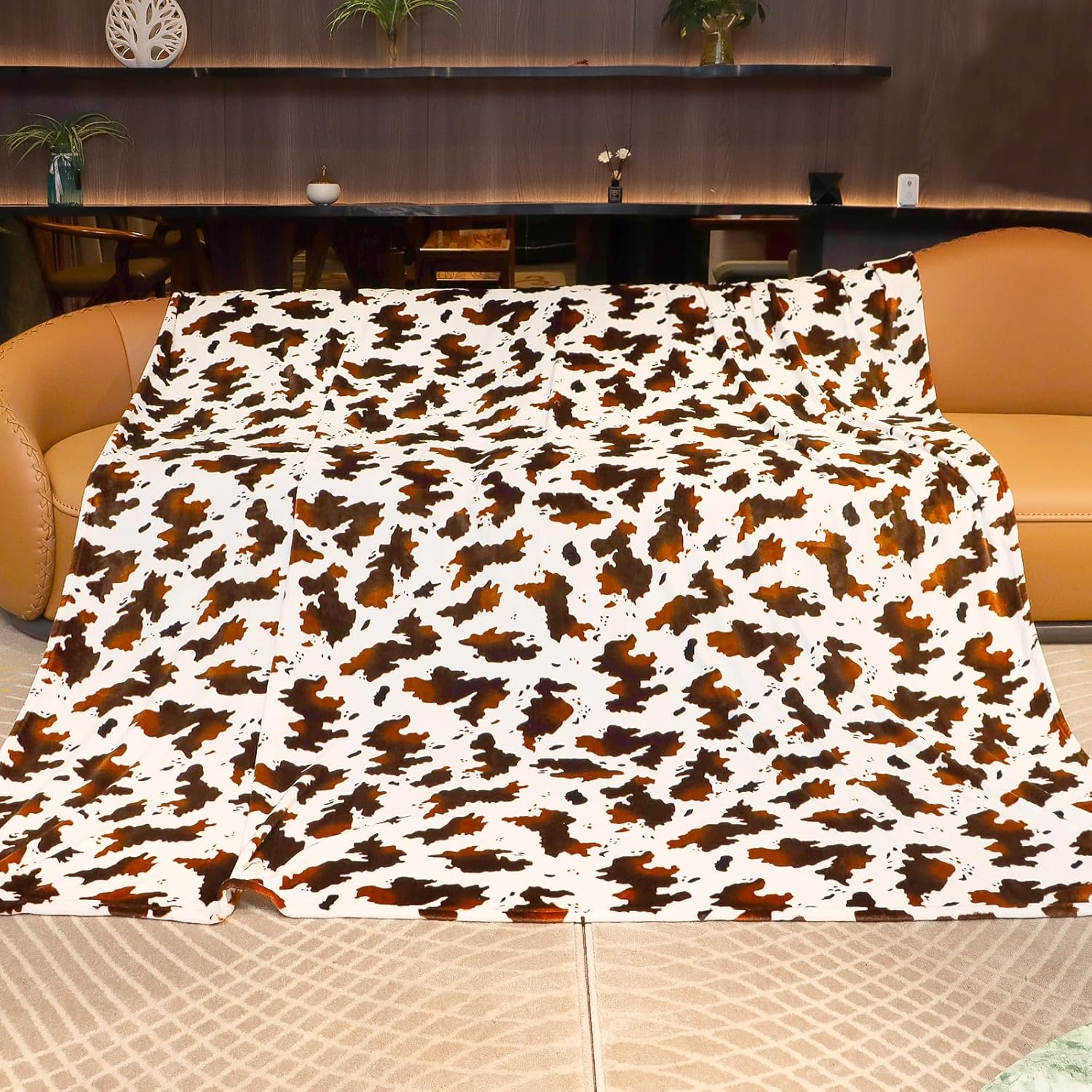 Blue Throw Blanket Soft Fleece Blankets Cyan Blue Lightweight Fuzzy Blanket Gifts Decor Stuff for Girls Women Teen Couch Bed