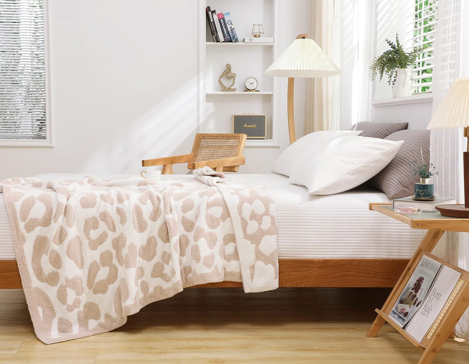 REPRECONF ZASTION Plaid Throw Blanket Ultra Soft Cozy Microfiber Knitted Lightweight Fleece Blanket for Couch Bed Travel Cream 130cm x 150cm