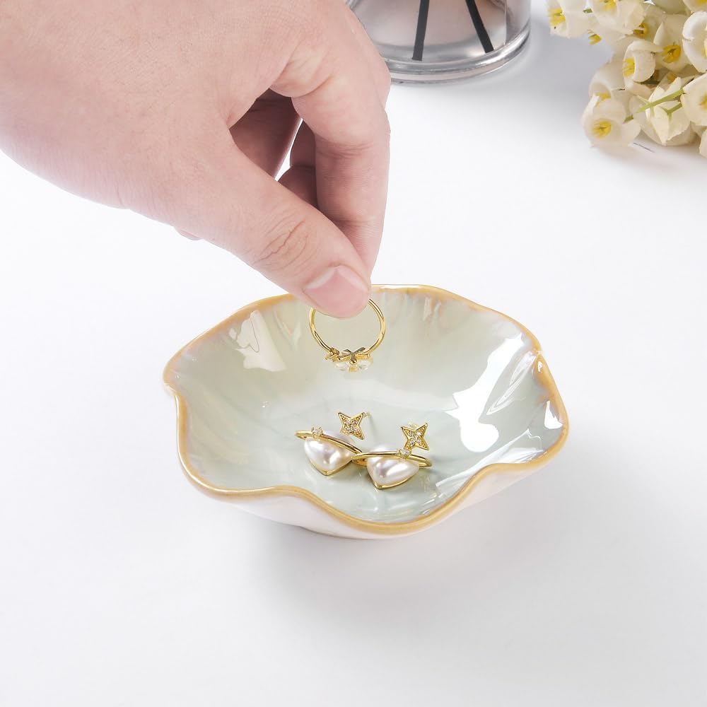 Lotus Leaf Shape Decorative Ring Tray, Small Key Bowl, Ceramic Trinket Tray Jewelry Dish Organizing Necklace Earrings, Home Decoration for Mom Best Friend Sister, Pink.