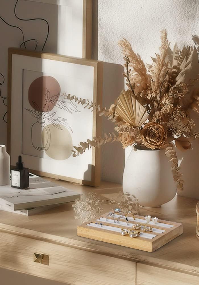 Lotus Leaf Shape Decorative Ring Tray, Small Key Bowl, Ceramic Trinket Tray Jewelry Dish Organizing Necklace Earrings, Home Decoration for Mom Best Friend Sister, Pink.