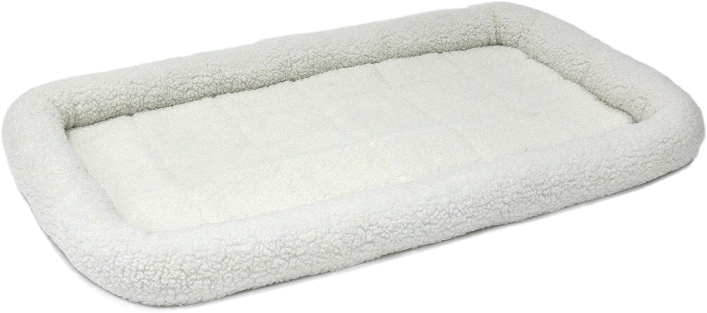 18L-Inch White Fleece Dog or Cat Bed with Comfortable Bolster, Ideal for Toy Dog Breeds & Fits an 18-Inch Crate, Easy Maintenance Machine Wash & Dry