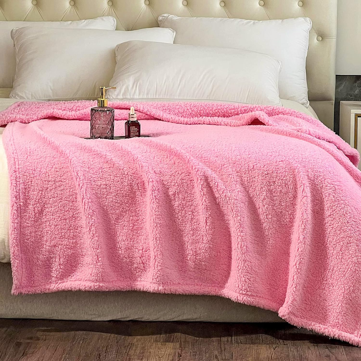 NEWCOSPLAY Super Soft Throw Blanket Deep Purple Rainbow Premium Silky Flannel Fleece Leaves Pattern Lightweight Bed Blanket All Season Use (Deep Purple Rainbow, Throw(50x60))