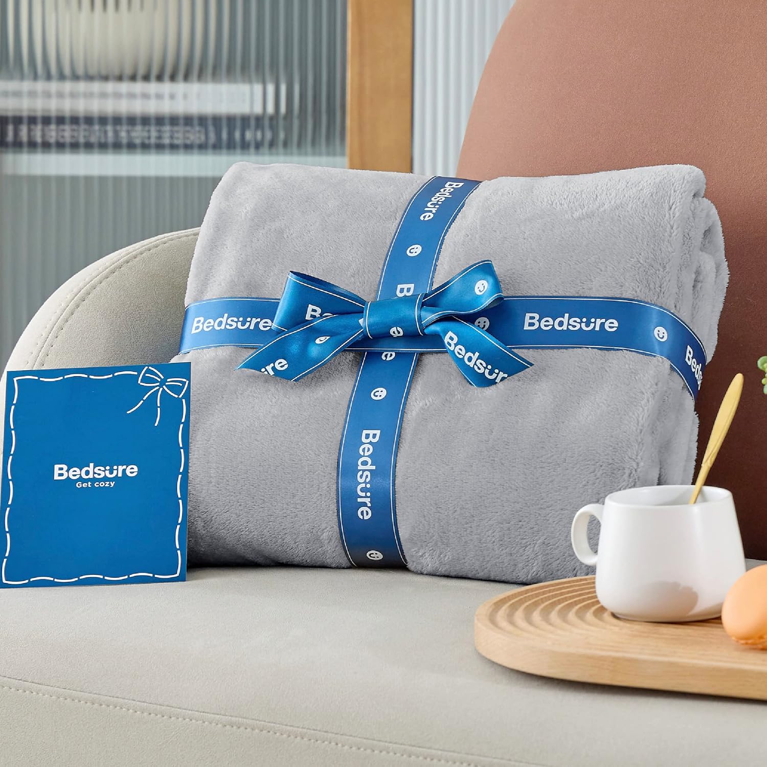 Bedsure Blanket for Couch, Super Cozy Soft Throw Blankets for Women, Cute Small Plush Fleece Throws for Girls, Off White, 50x60 Inches