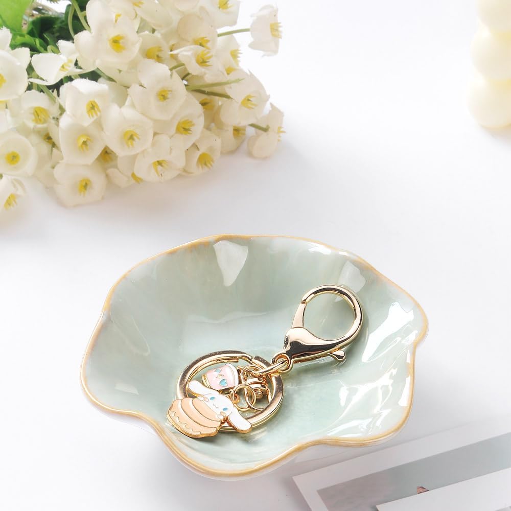 Lotus Leaf Shape Decorative Ring Tray, Small Key Bowl, Ceramic Trinket Tray Jewelry Dish Organizing Necklace Earrings, Home Decoration for Mom Best Friend Sister, Pink.