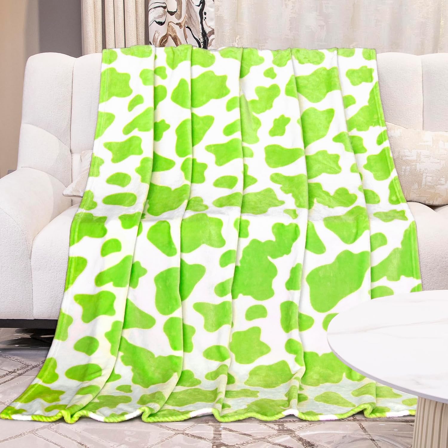 Blue Throw Blanket Soft Fleece Blankets Cyan Blue Lightweight Fuzzy Blanket Gifts Decor Stuff for Girls Women Teen Couch Bed