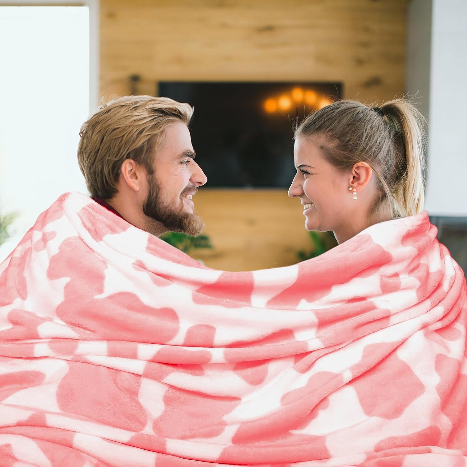 Blue Throw Blanket Soft Fleece Blankets Cyan Blue Lightweight Fuzzy Blanket Gifts Decor Stuff for Girls Women Teen Couch Bed