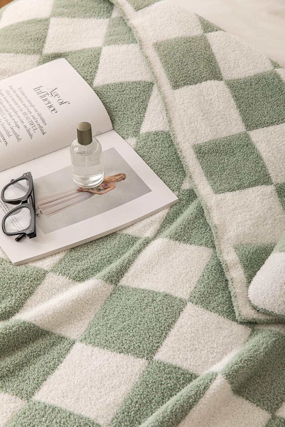 REPRECONF ZASTION Plaid Throw Blanket Ultra Soft Cozy Microfiber Knitted Lightweight Fleece Blanket for Couch Bed Travel Cream 130cm x 150cm