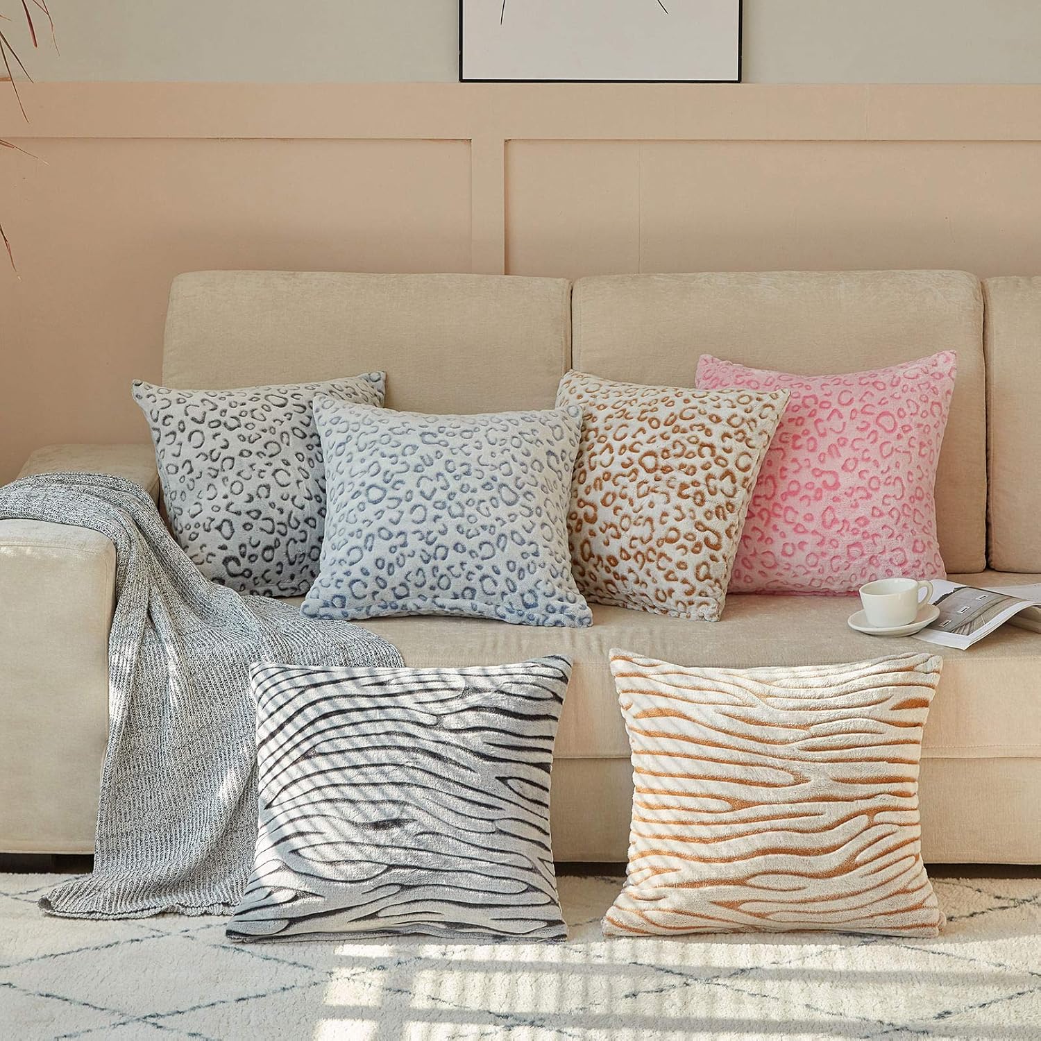 FY Fiber House Set of 2 Leopard Print Pillow Cover Cheetah Decorative Throw Pillow Covers Flannel Fleece Pillowcases for Couch Bed Sofa, 18 x 18 Inch, Pink