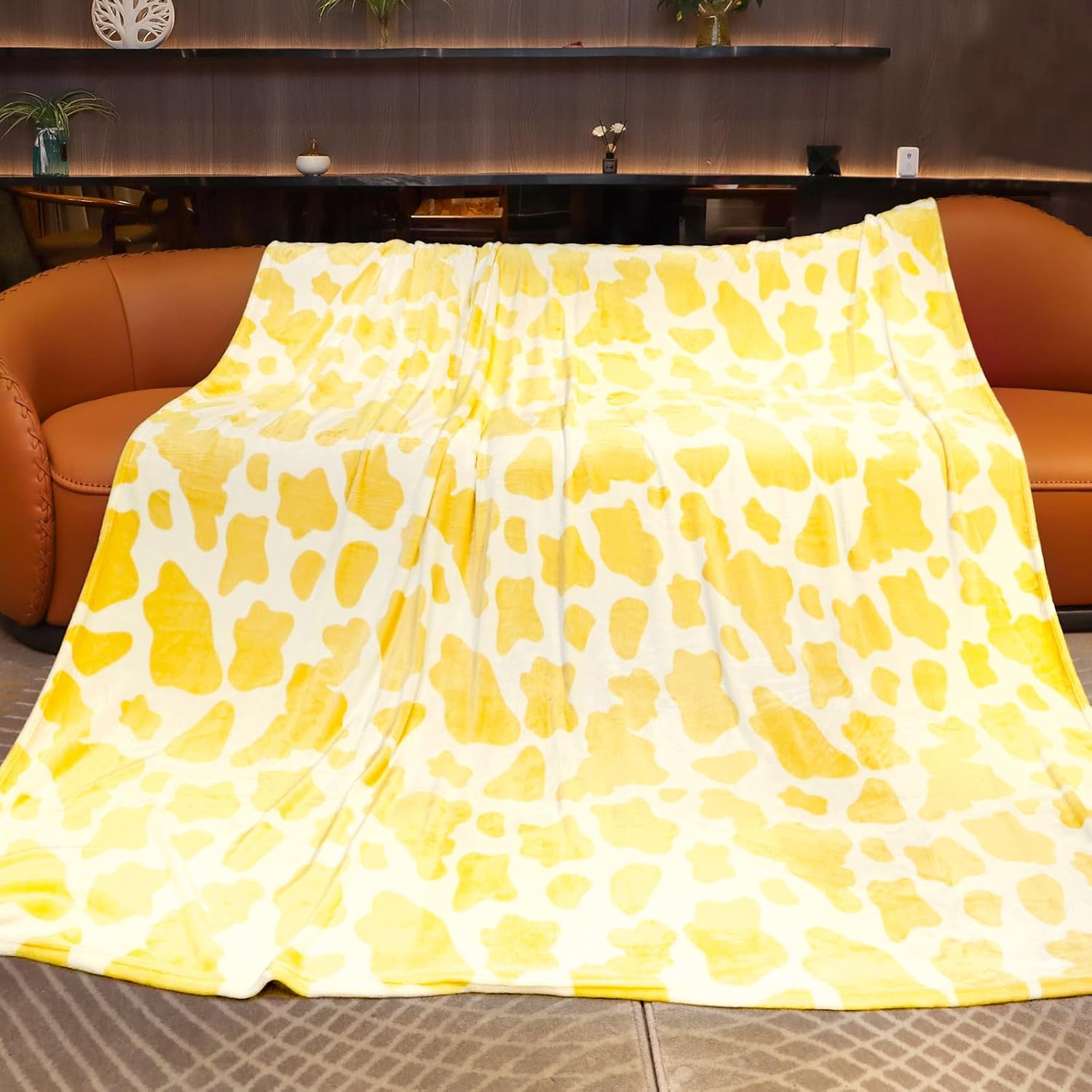 Blue Throw Blanket Soft Fleece Blankets Cyan Blue Lightweight Fuzzy Blanket Gifts Decor Stuff for Girls Women Teen Couch Bed