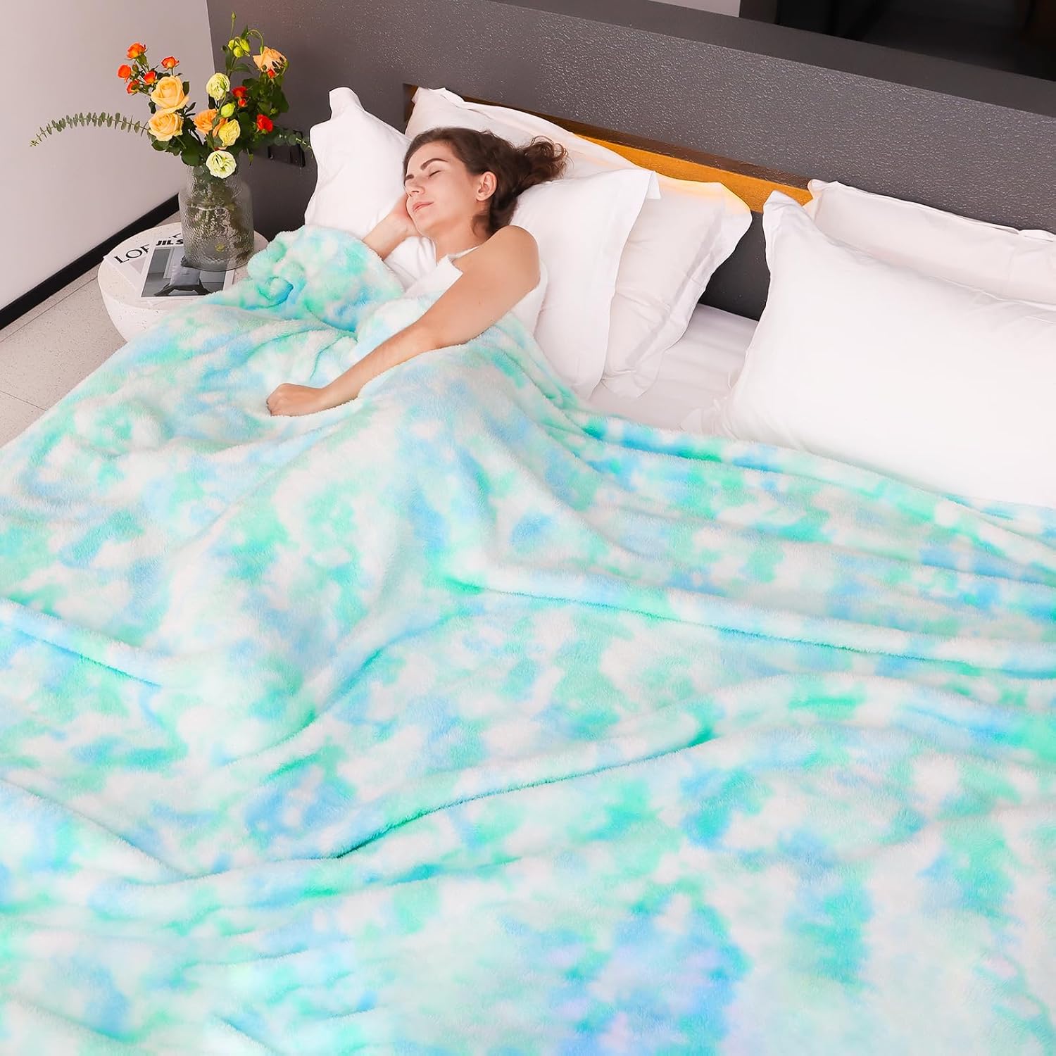 MUGD Blankets Fuzzy Soft Fleece Throw Blanket Cozy Soft Warm Throw Blanket for Bed