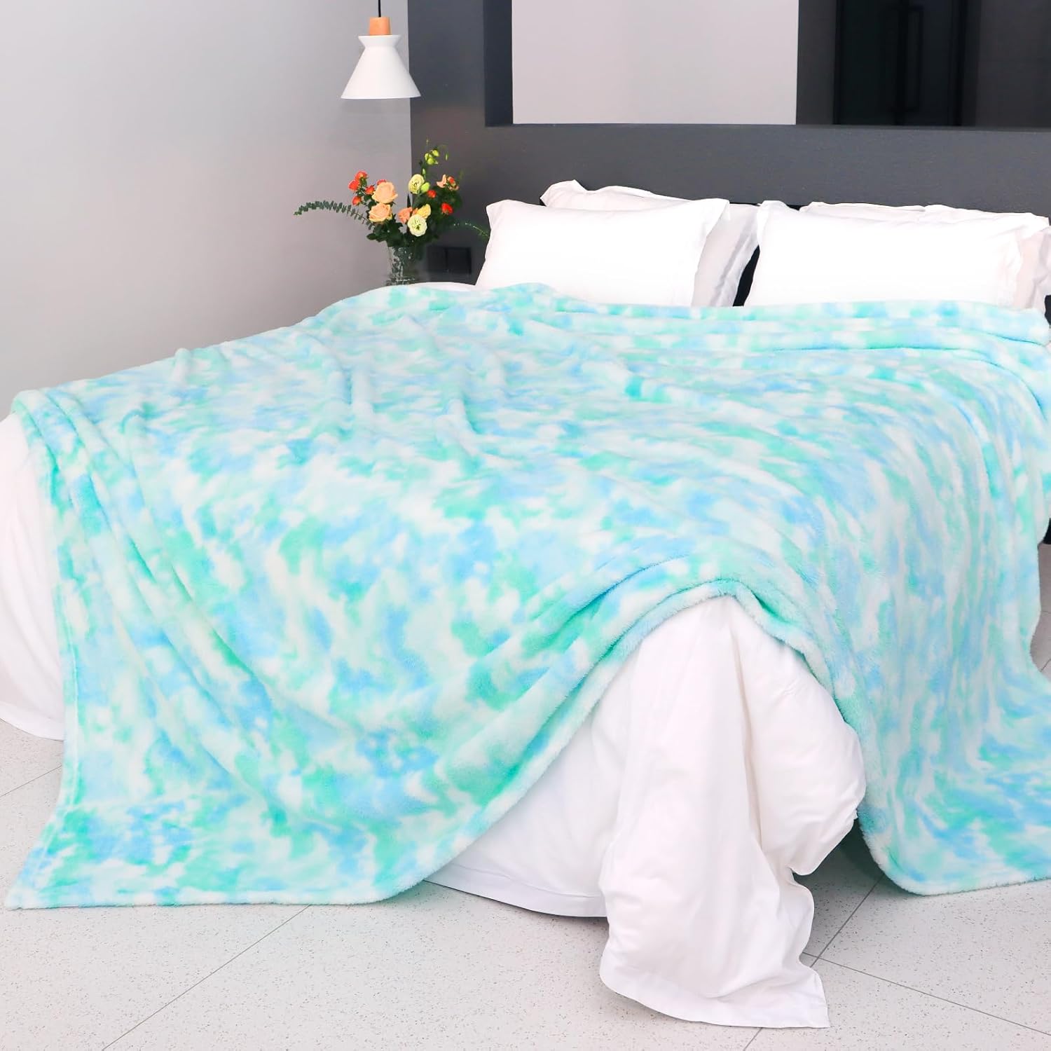 MUGD Blankets Fuzzy Soft Fleece Throw Blanket Cozy Soft Warm Throw Blanket for Bed