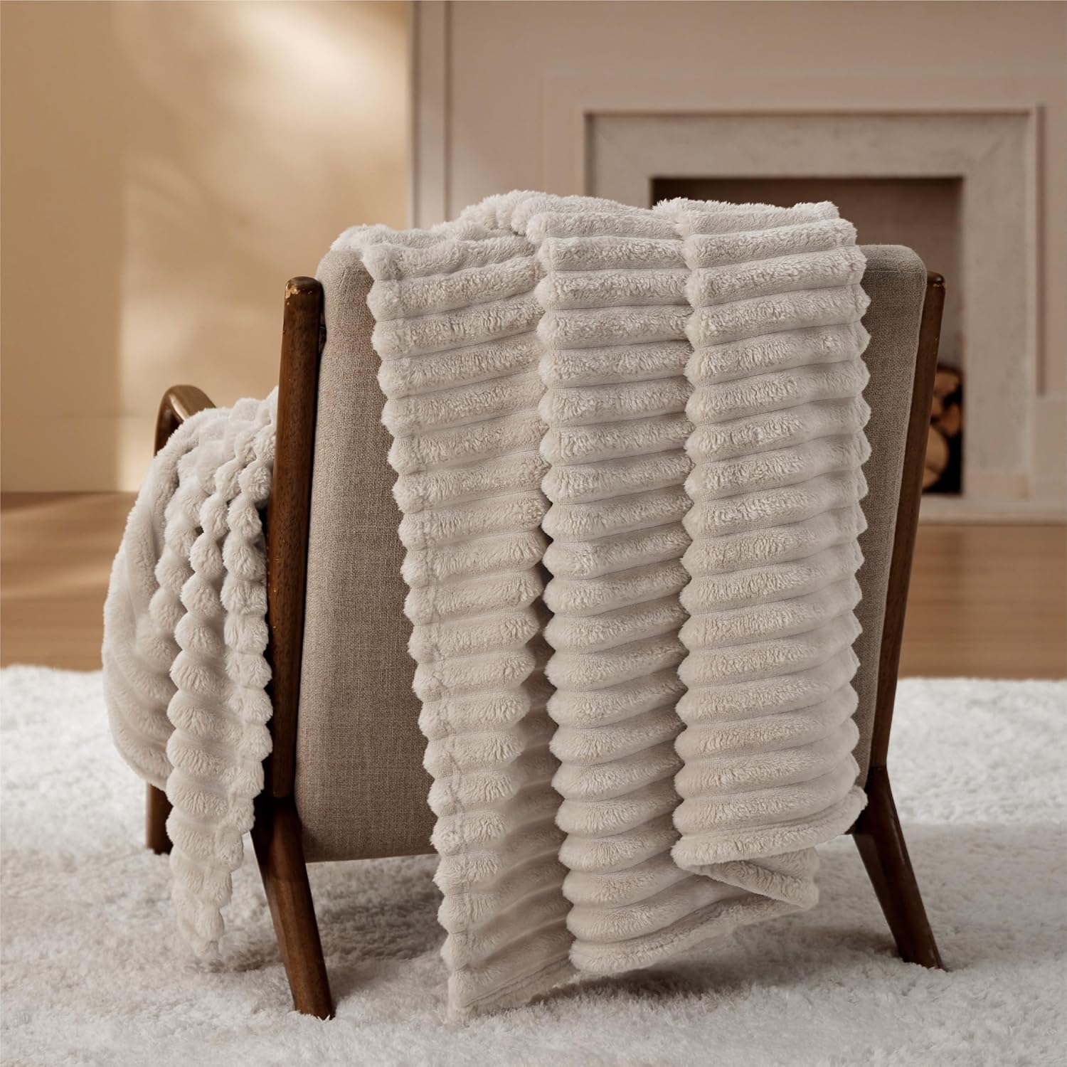 Bedsure Blanket for Couch, Super Cozy Soft Throw Blankets for Women, Cute Small Plush Fleece Throws for Girls, Off White, 50x60 Inches