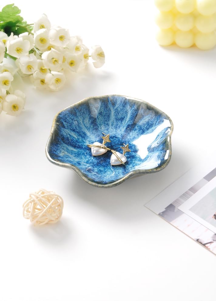 Lotus Leaf Shape Decorative Ring Tray, Small Key Bowl, Ceramic Trinket Tray Jewelry Dish Organizing Necklace Earrings, Home Decoration for Mom Best Friend Sister, Pink.