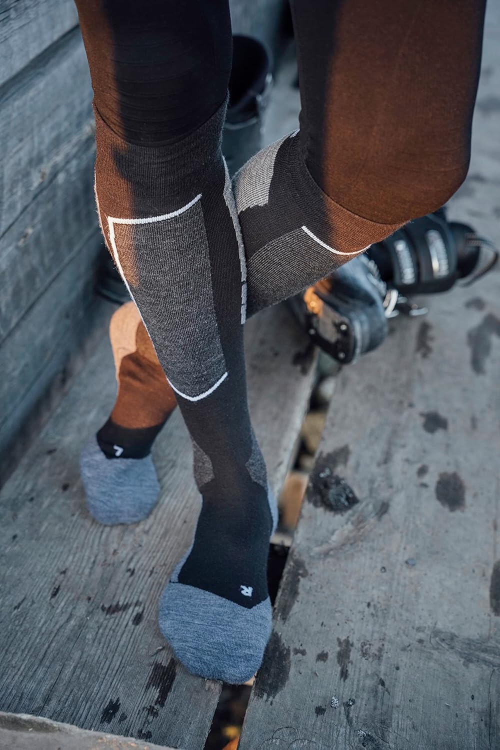 Falke Men's SK4 Ski Sock