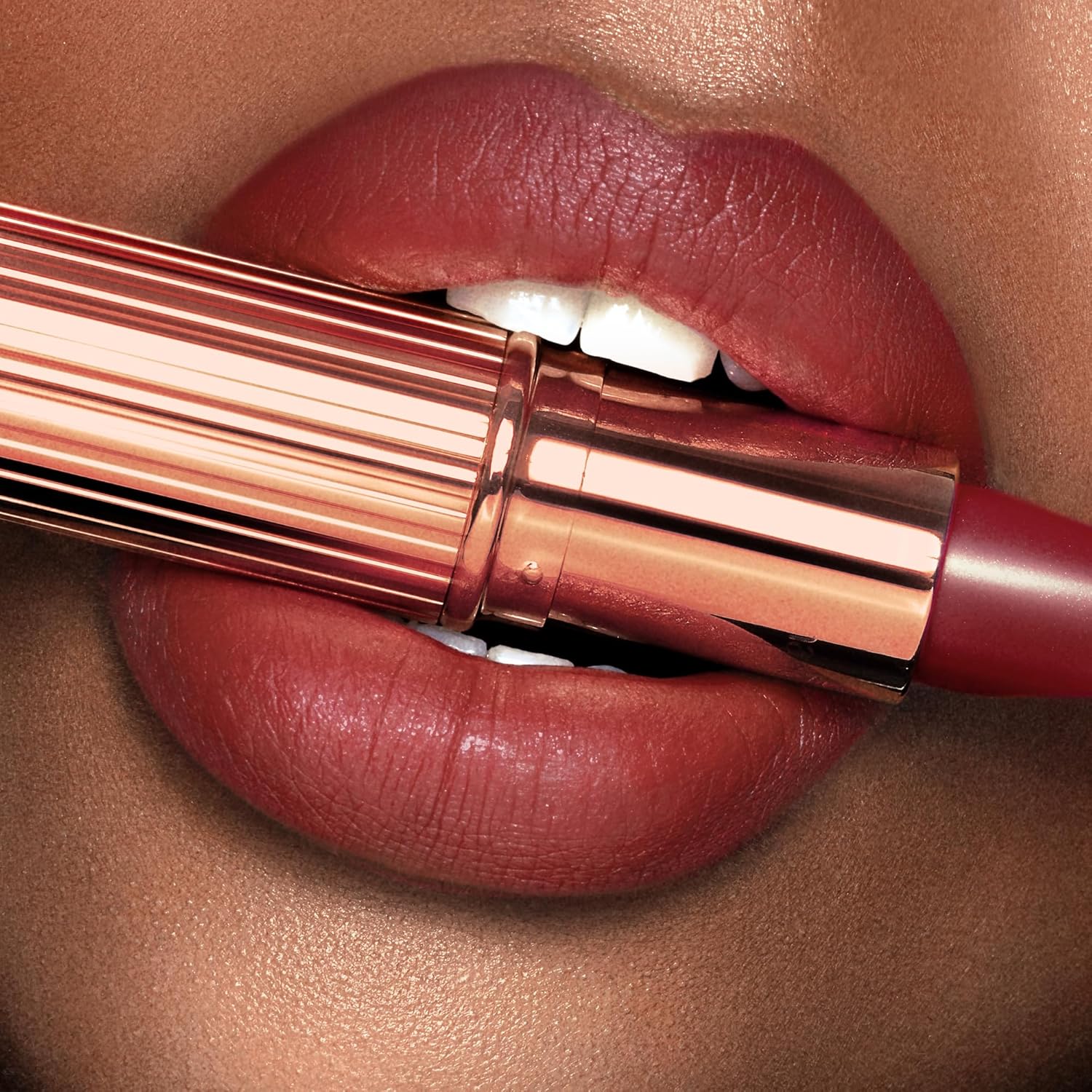 Charlotte Tilbury Matte Revolution Lipstick - Long Lasting, Matte Lipstick with Buildable Color & Lip-Loving Ingredients - Creamy, Easy to Blend Formula