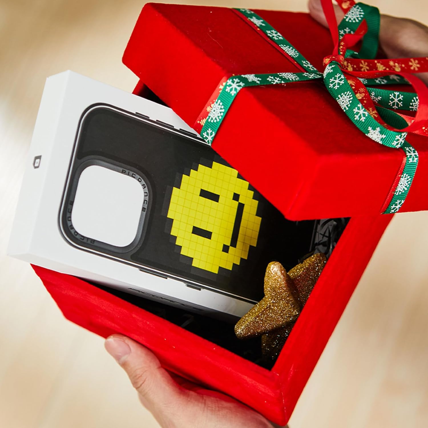 Smart LED Art Display Phone Case for iPhone 15 Pro Case, DIY Graffiti GIF Animation Image Text Programmable 16x16 LED Screen with APP Control Black