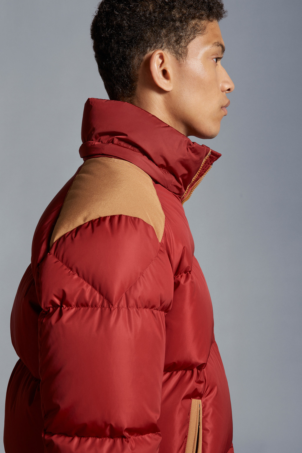 Kitinen Short Down Jacket