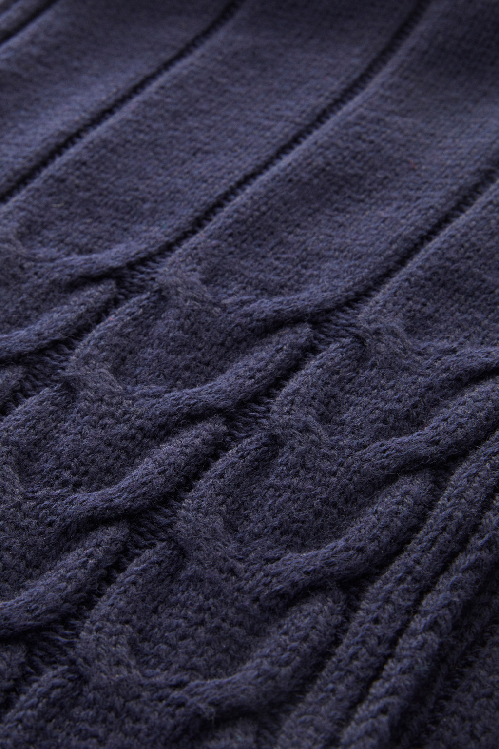 Cable Knit Wool Scarf