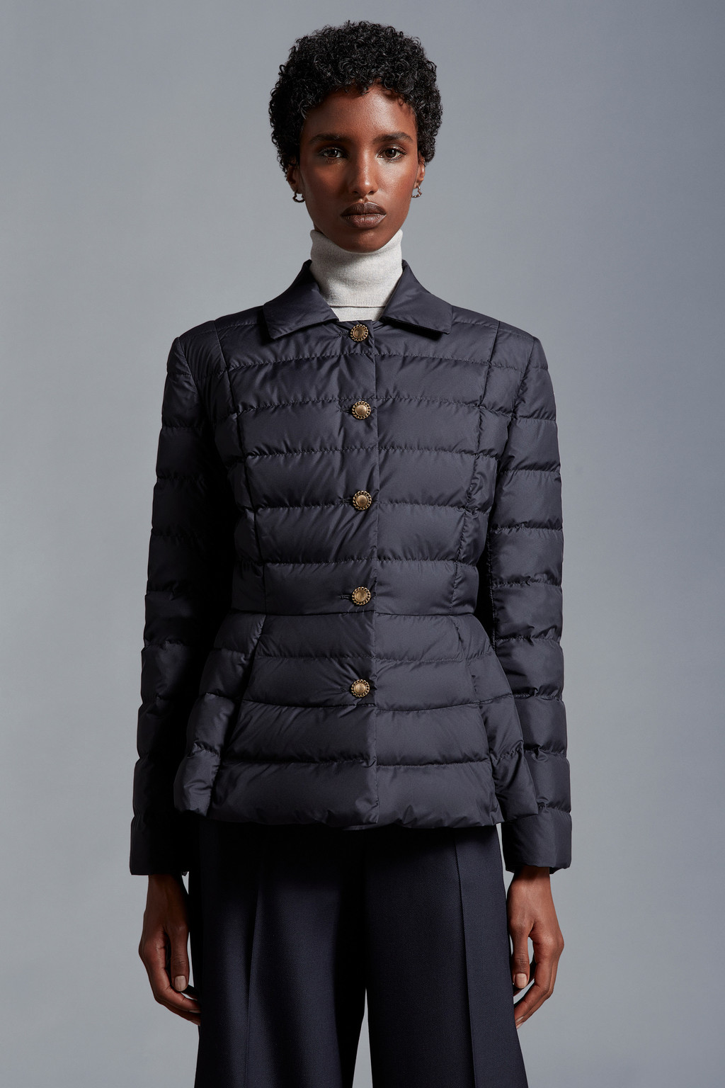 Plongeon Short Down Jacket