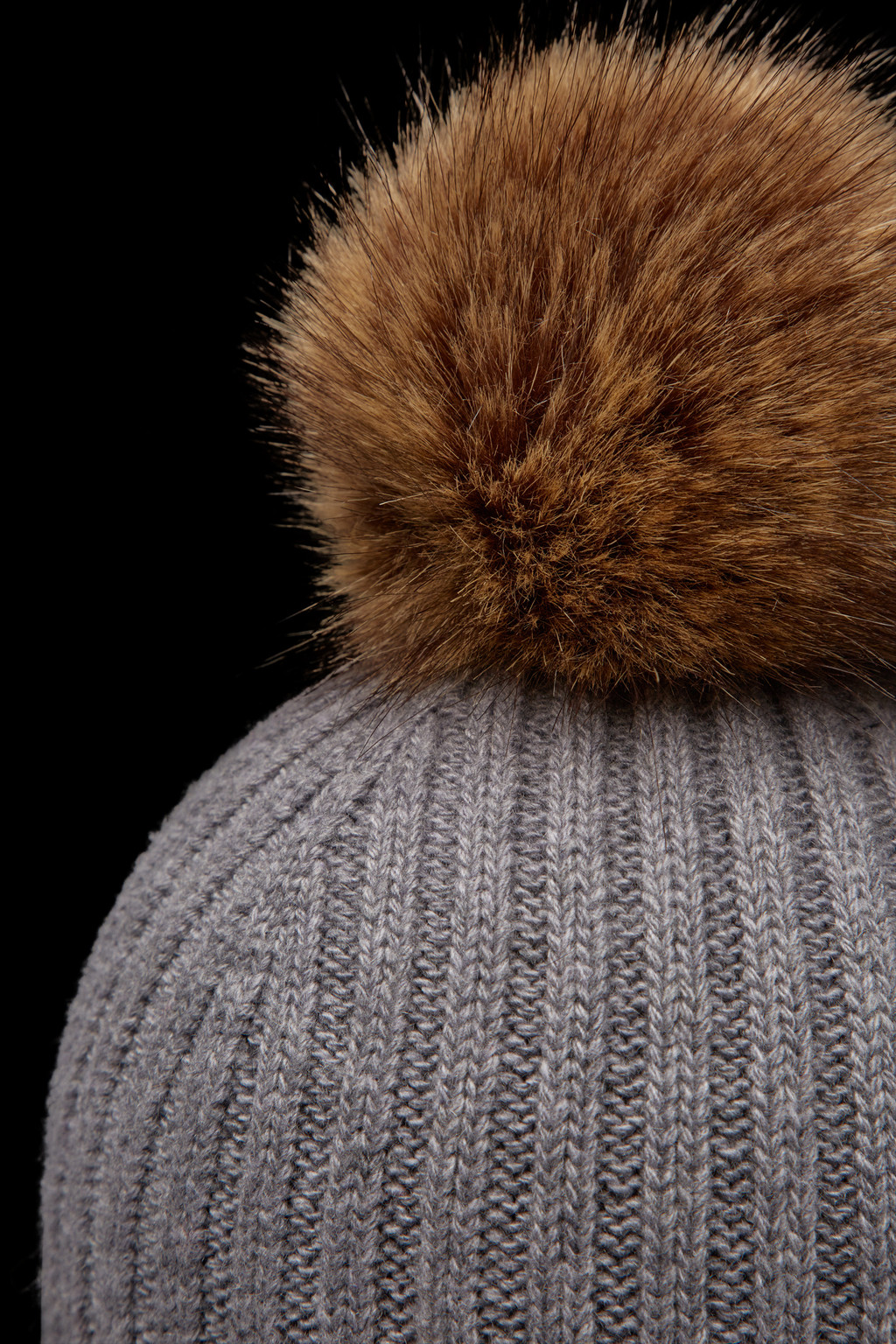Cashmere Beanie With Pom Pom