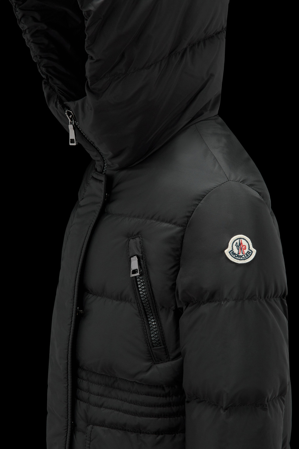 Aphroti Down Jacket