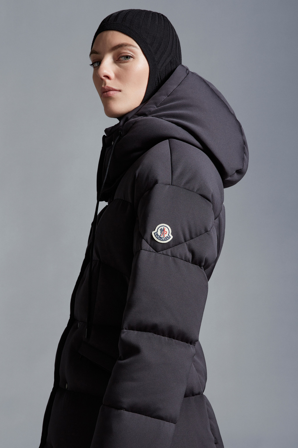 Moncler Karakorum Short Down Jacket Women