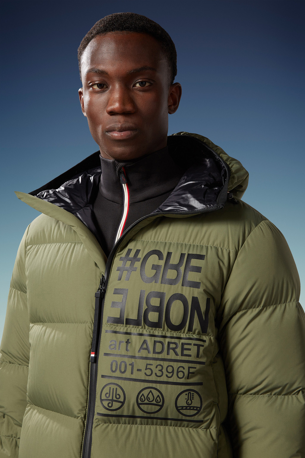 Adret Short Down Jacket