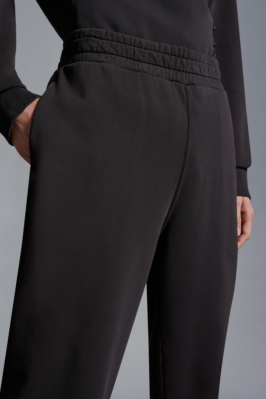 Embroidered Logo Sweatpants