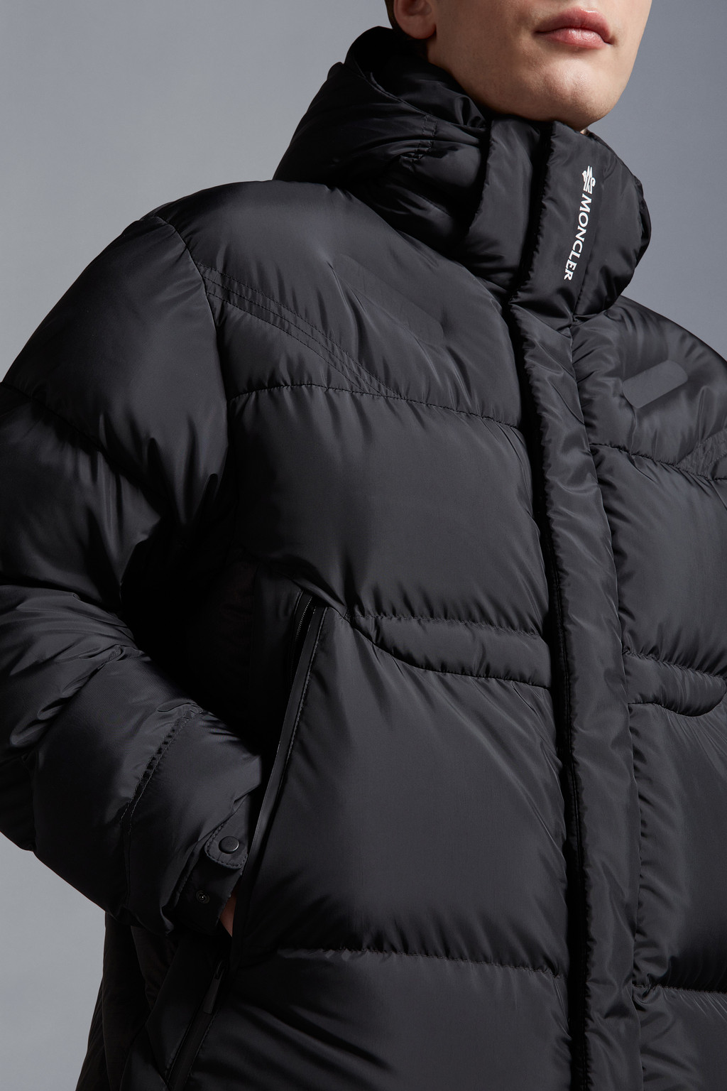 Jarama Short Down Jacket