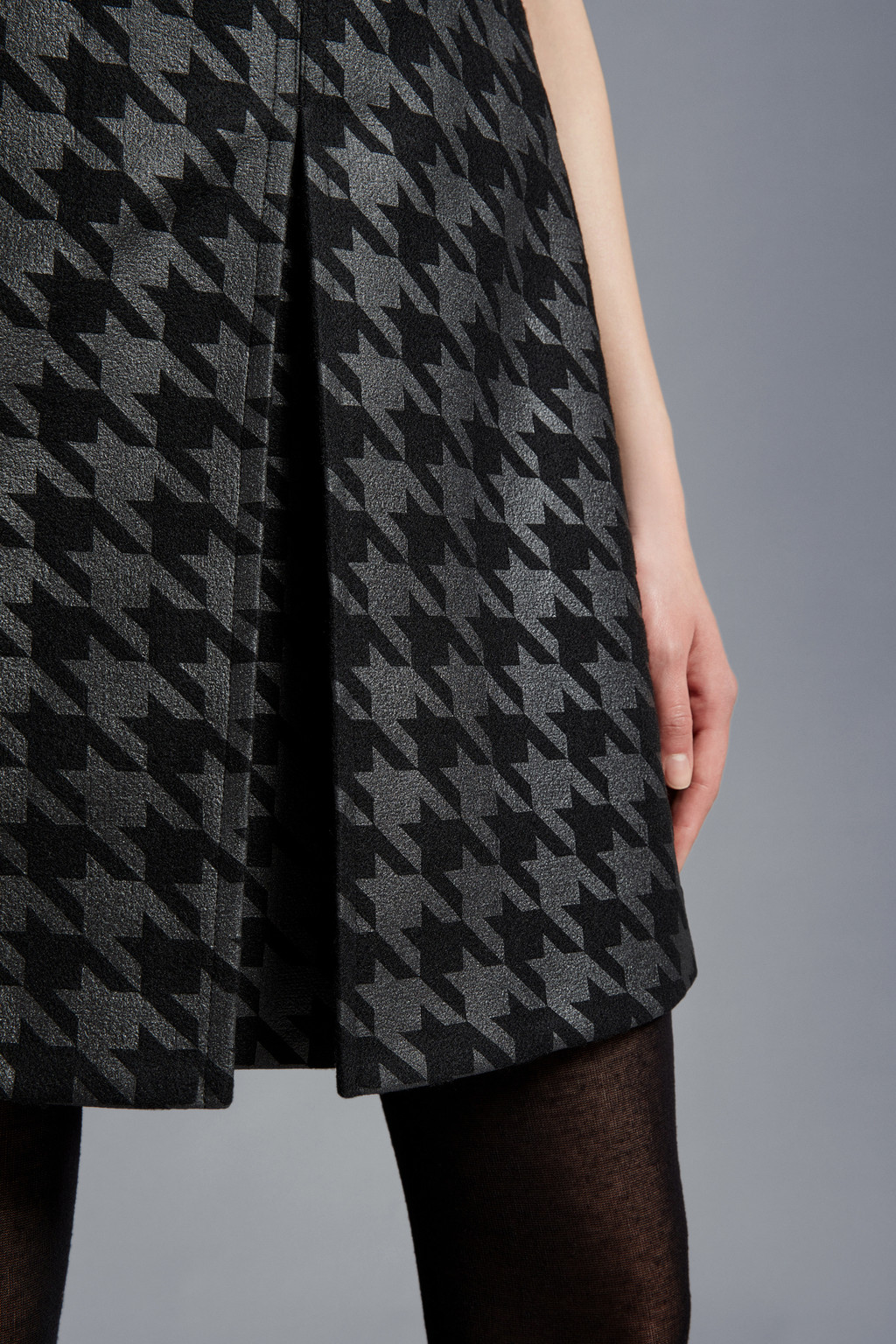 Houndstooth Mini Skirt